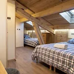 Aventure Bed & Breakfast 3*