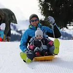 Aventure 3*