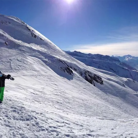 Aventure Bed and Breakfast Les Gets