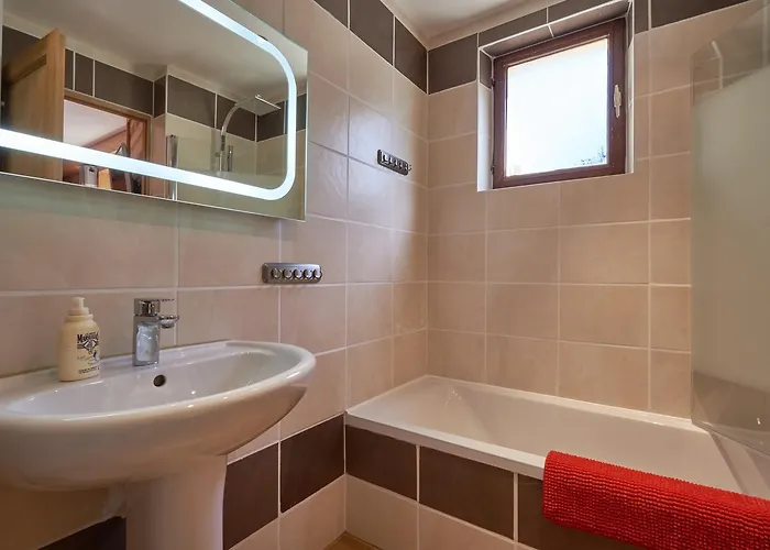 Bed & Breakfast Aventure 3*